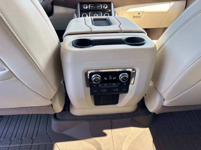 Used 2023 GMC Yukon XL Denali w/ Advanced Technology Package AWD/4WD image 15