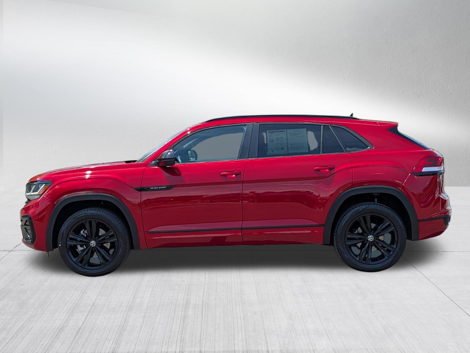Used 2023 Volkswagen Atlas Cross Sport SEL R-Line AWD/4WD image 4