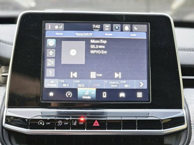 Used 2025 Jeep Compass Latitude AWD/4WD image 23