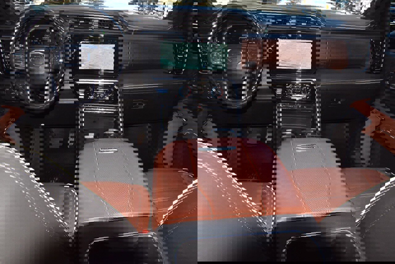 Used 2024 GMC Sierra 2500 Denali Ultimate image 16