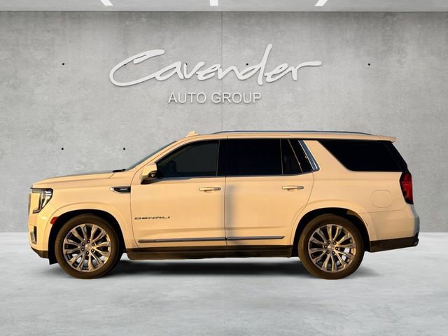 Used 2022 GMC Yukon Denali w/ Denali Premium Package image 4
