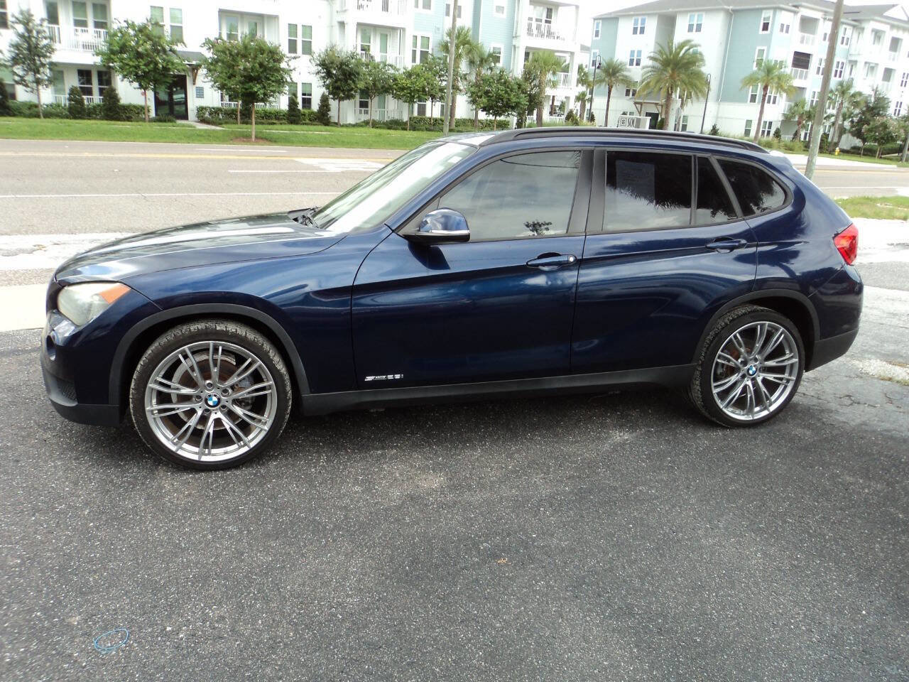 Used 2013 BMW X1 sDrive28i w/ Premium Pkg RWD image 5