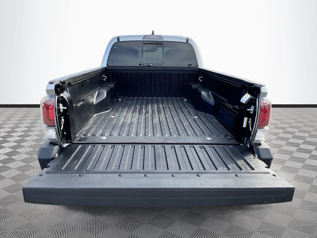 Used 2022 Toyota Tacoma SR5 image 23