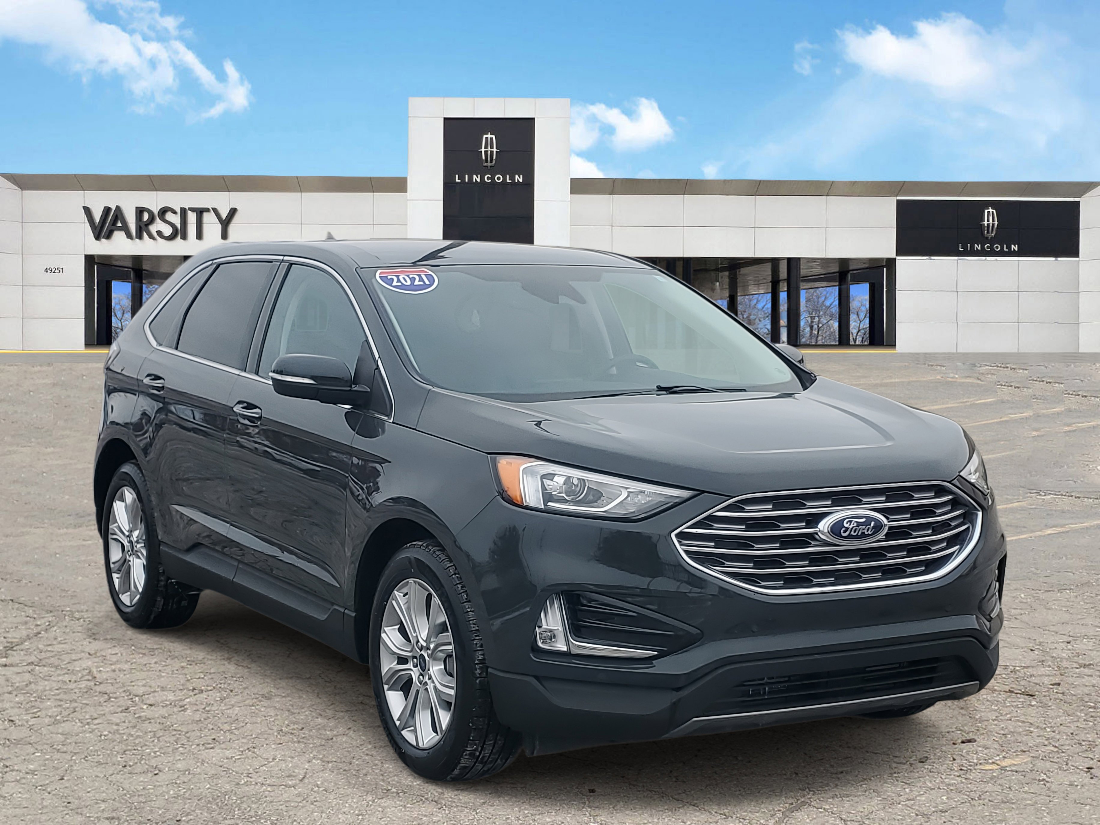 Used 2021 Ford Edge Titanium w/ Class II Trailer Tow Package
