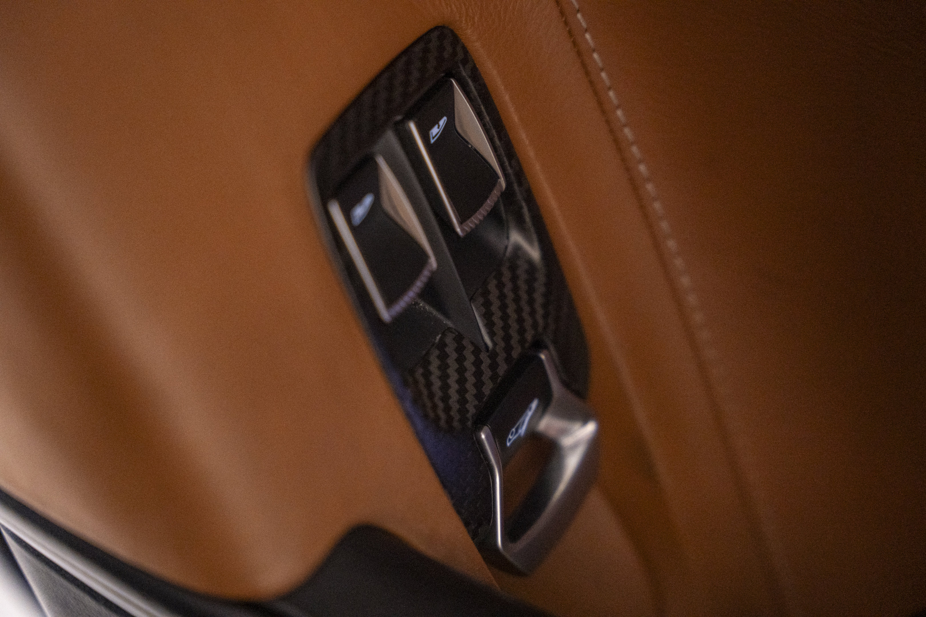 Used 2020 McLaren 720S Spider image 40