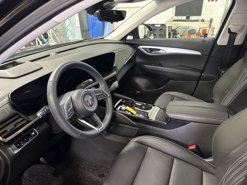 Certified 2024 Buick Envision Avenir image 26