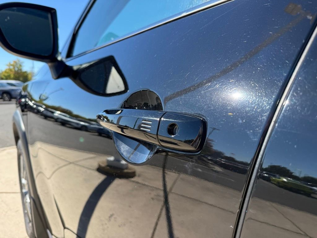 Certified 2024 Nissan Pathfinder SV image 10