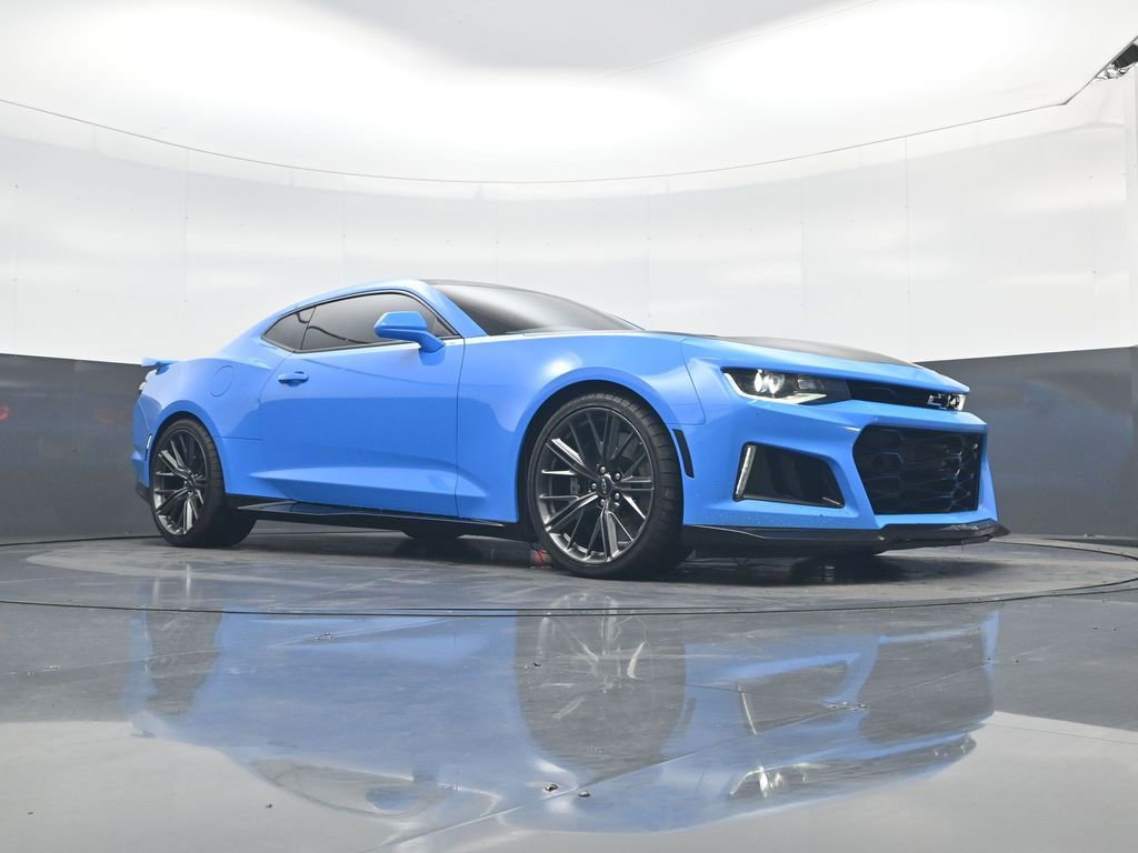 Used 2022 Chevrolet Camaro ZL1 image 10
