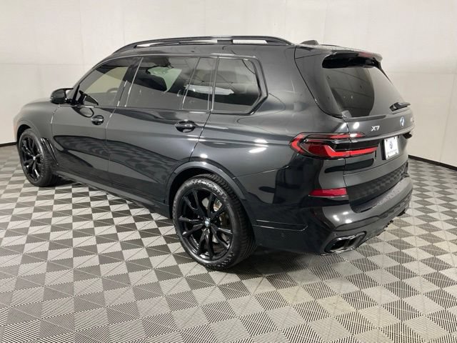 Used 2024 BMW X7 M60i w/ Executive Package AWD/4WD image 4