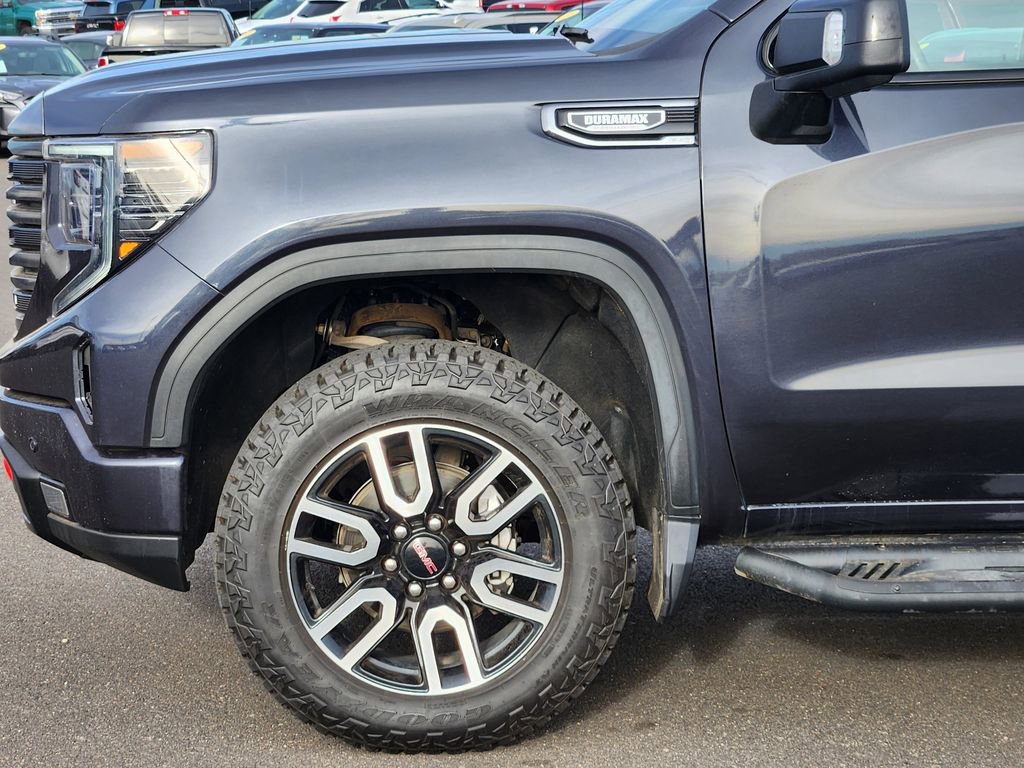 Certified 2023 GMC Sierra 1500 AT4 w/ AT4 Premium Package image 8