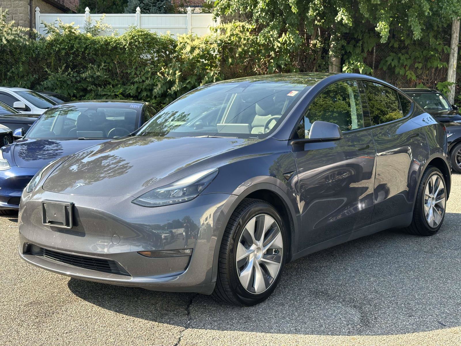 Used 2023 Tesla Model Y Long Range AWD/4WD image 10