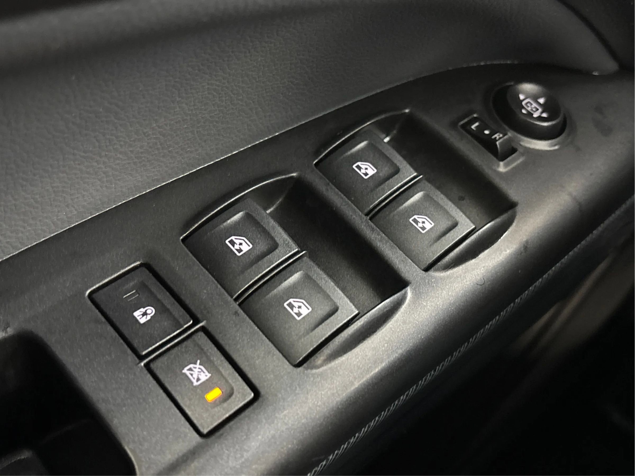 Used 2018 Chevrolet Colorado Z71 image 41