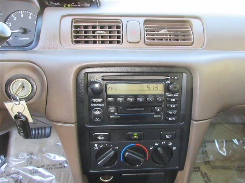 Used 2000 Toyota Camry LE image 15