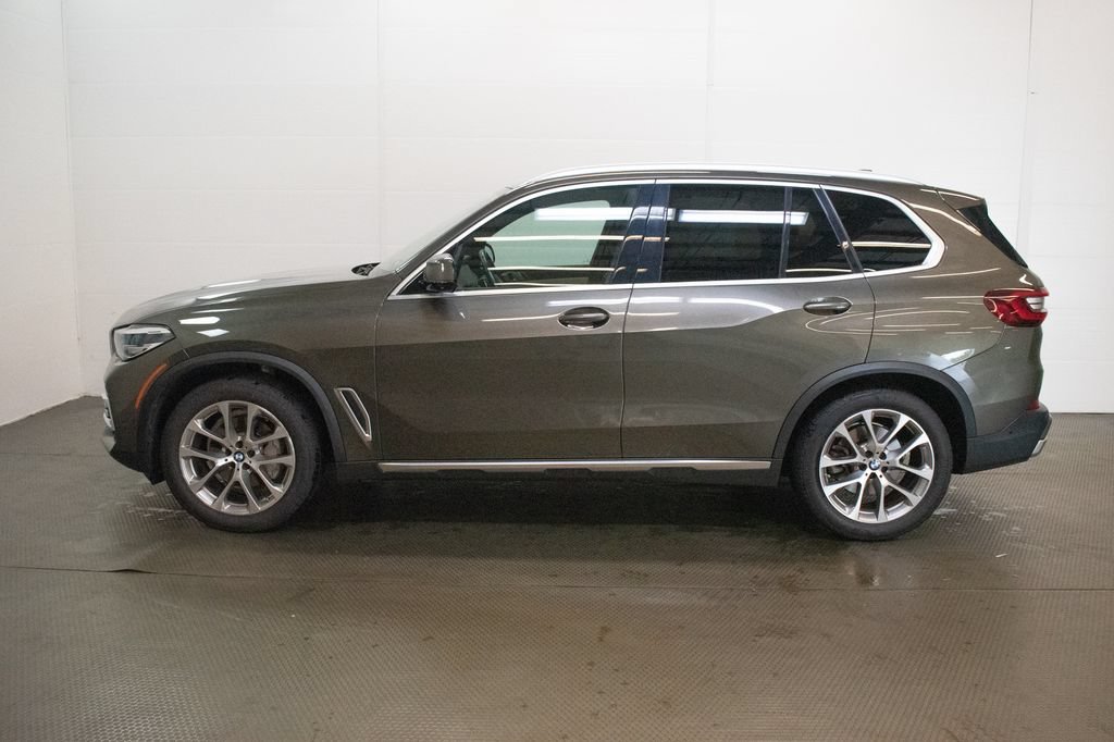 Used 2022 BMW X5 xDrive40i w/ Premium Package AWD/4WD image 7