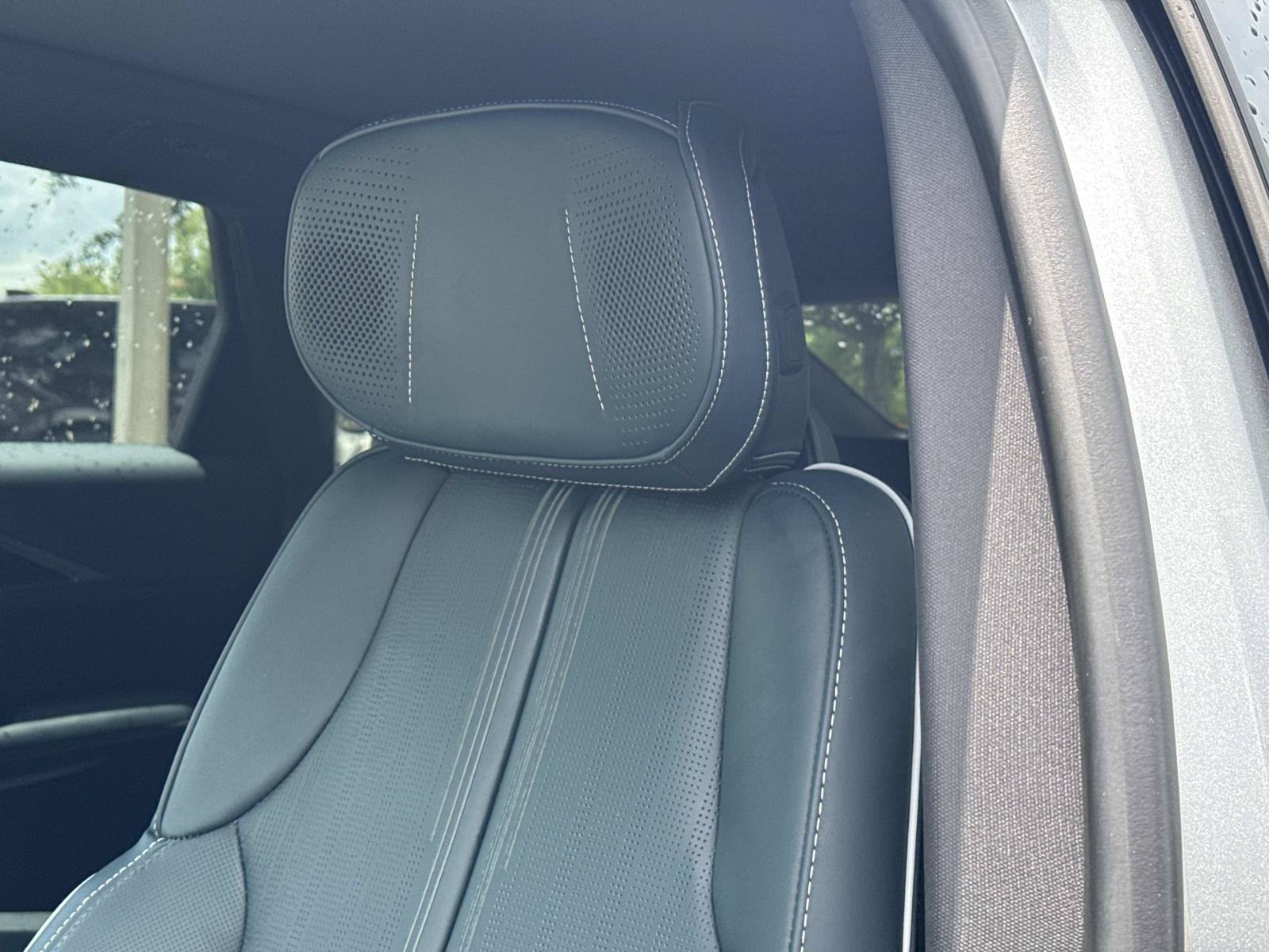 Certified 2026 Cadillac Lyriq Signature Luxury w/ Nappa Leather Package AWD/4WD image 14