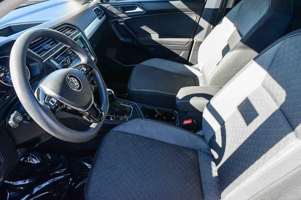 Used 2021 Volkswagen Tiguan S image 20