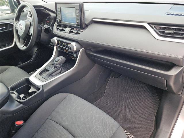 Used 2020 Toyota RAV4 XLE image 21