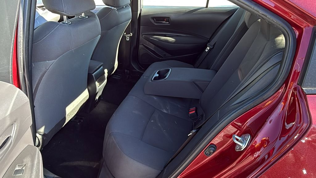 Used 2022 Toyota Corolla LE image 13