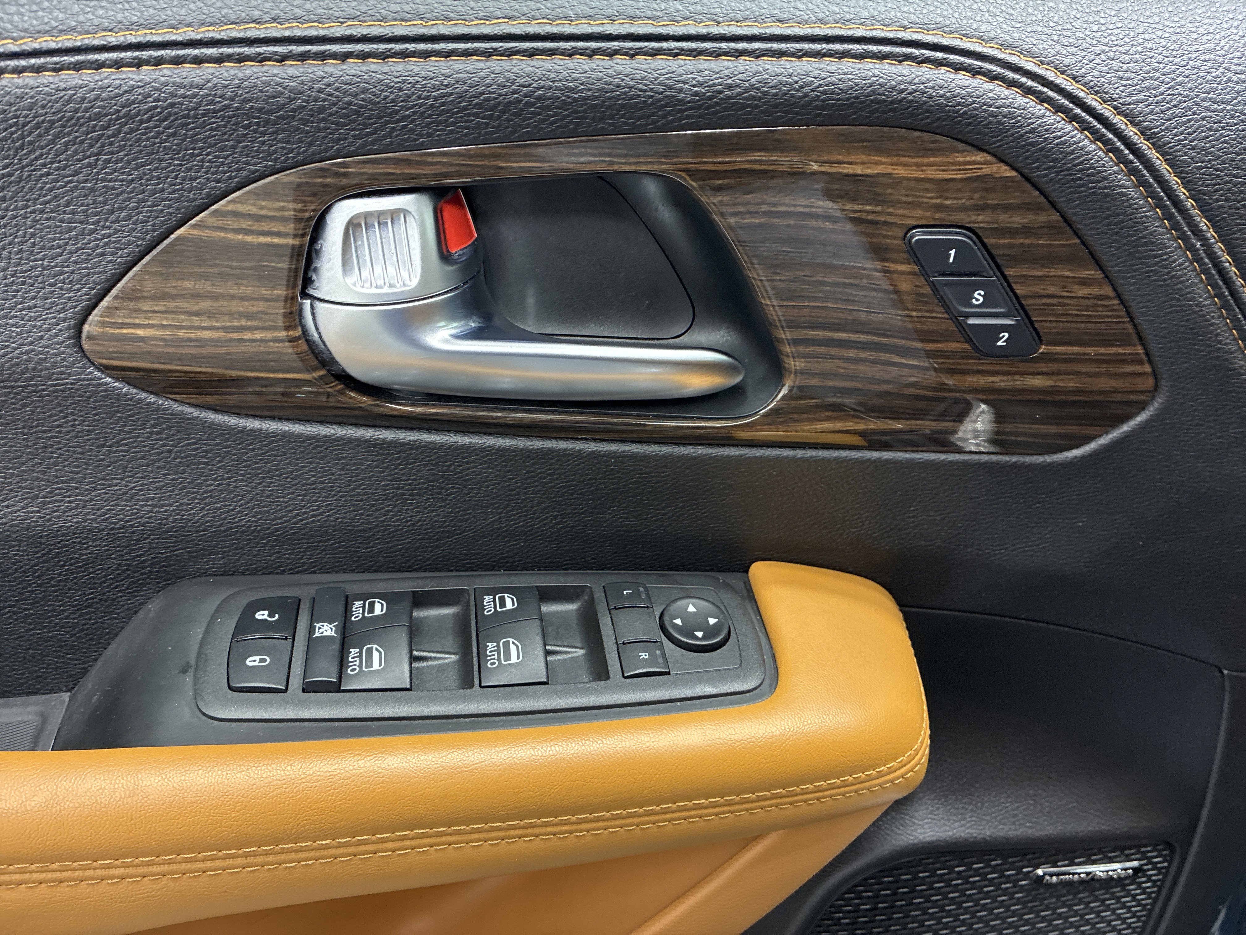 Certified 2022 Chrysler Pacifica Pinnacle AWD/4WD image 19