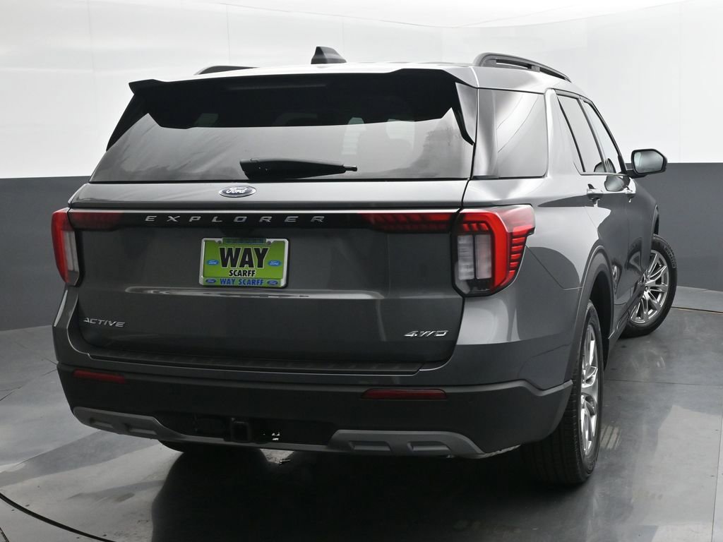 New 2026 Ford Explorer Active w/ Active Comfort Package image 5