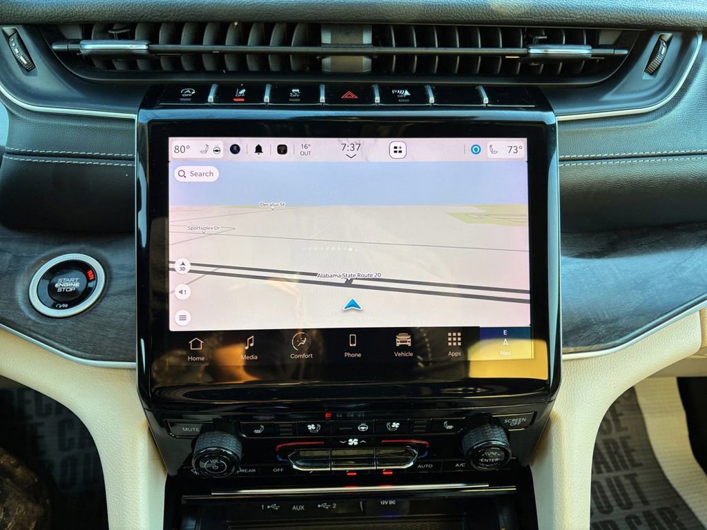 Used 2024 Jeep Grand Cherokee Limited w/ Luxury Tech Group II image 26