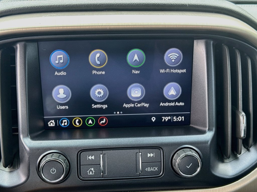 Used 2022 GMC Canyon Denali RWD image 15