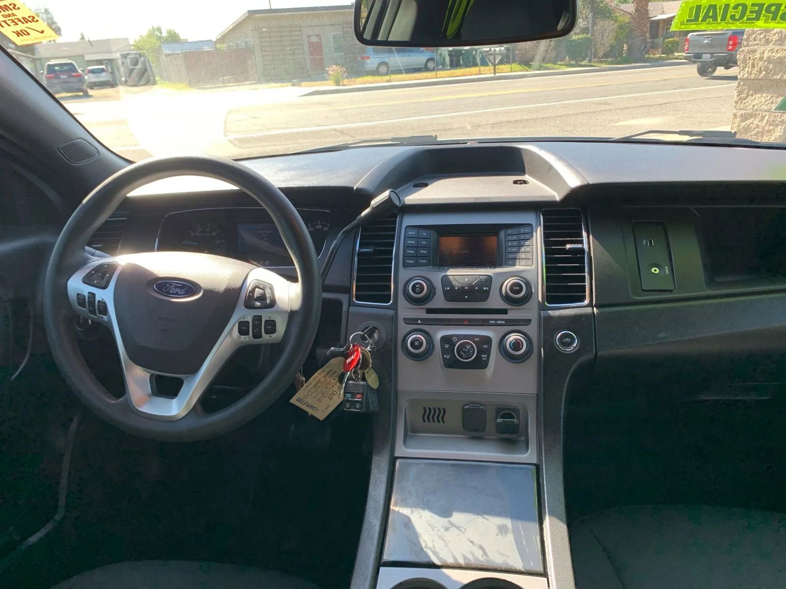 Used 2018 Ford Taurus Police Interceptor FWD image 9