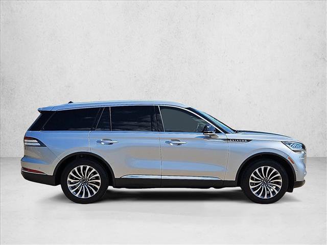 Used 2021 Lincoln Aviator Reserve w/ Equipment Group 201A AWD/4WD image 4