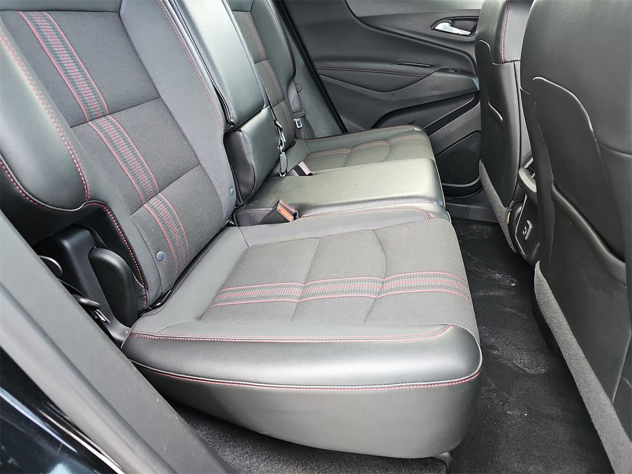 Used 2023 Chevrolet Equinox RS w/ LPO, Floor Liner Package image 14