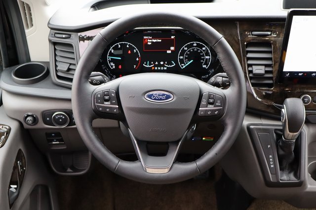 Used 2024 Ford Transit 250 148 High Roof Extended AWD image 33