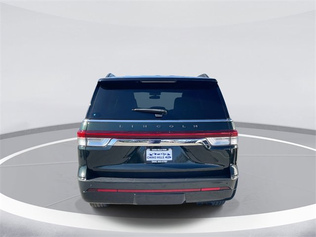 Used 2022 Lincoln Navigator Black Label image 5
