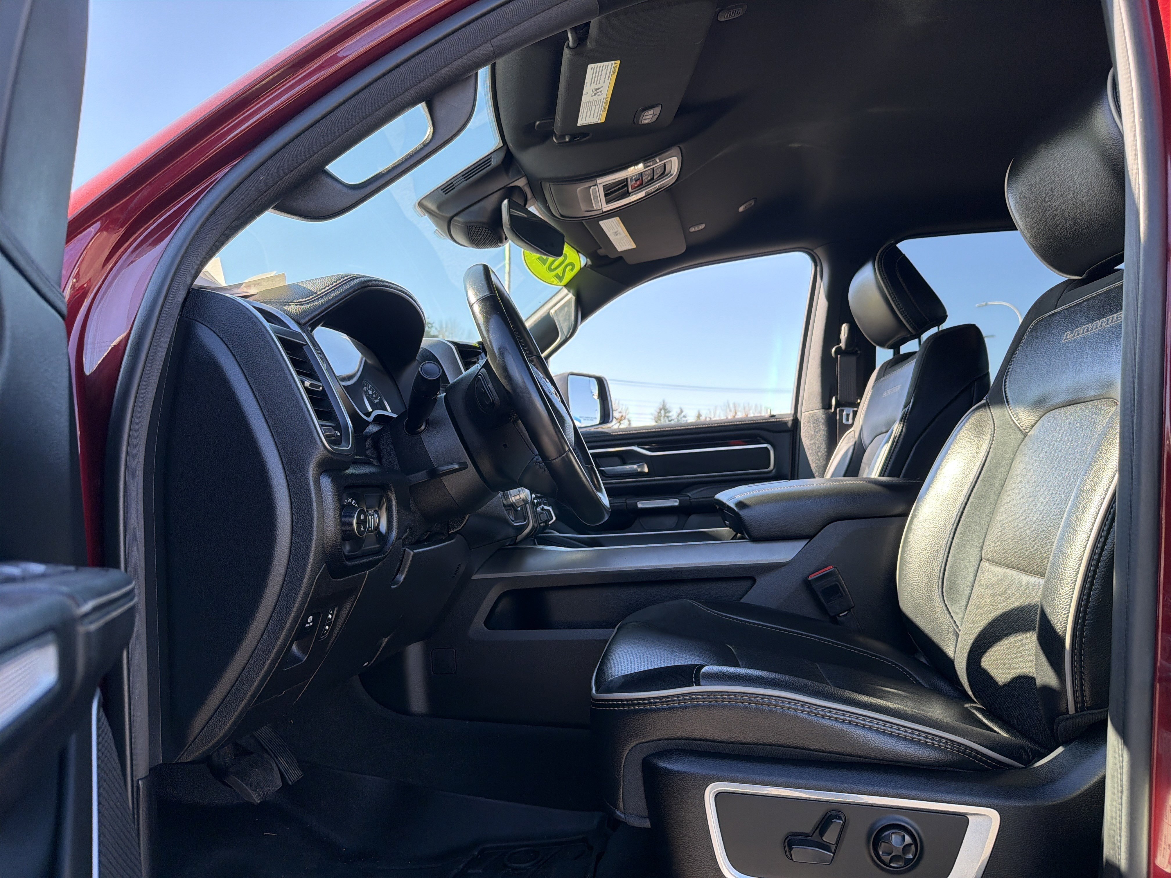 Used 2021 RAM 1500 Laramie w/ Sport Appearance Package image 10