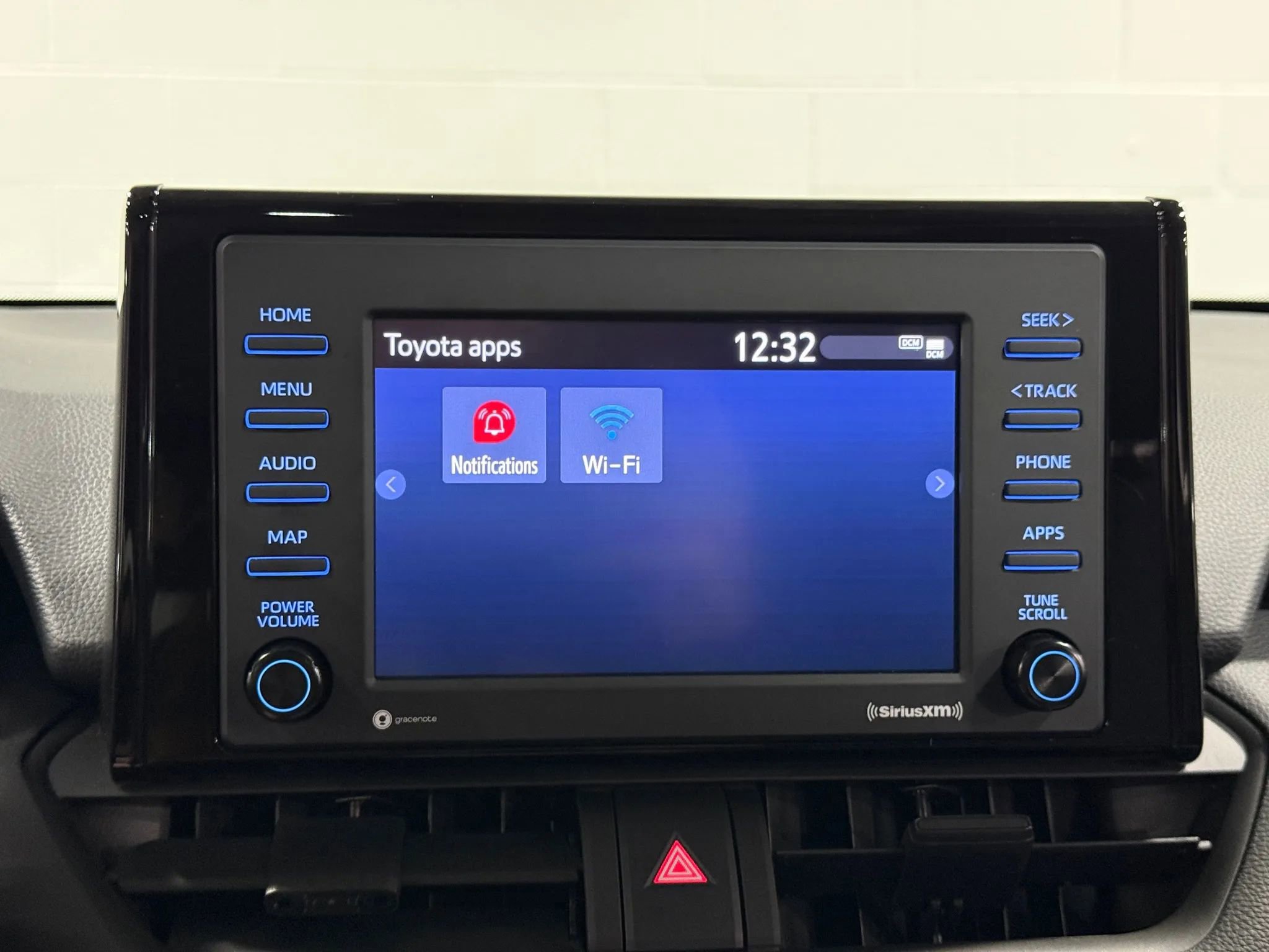 Used 2022 Toyota RAV4 XLE w/ Convenience Package image 32