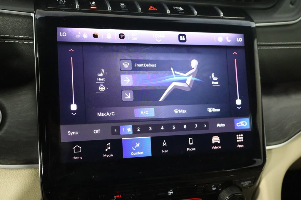 Used 2023 Jeep Grand Cherokee Limited w/ Trailer Tow Prep Group (B) image 34