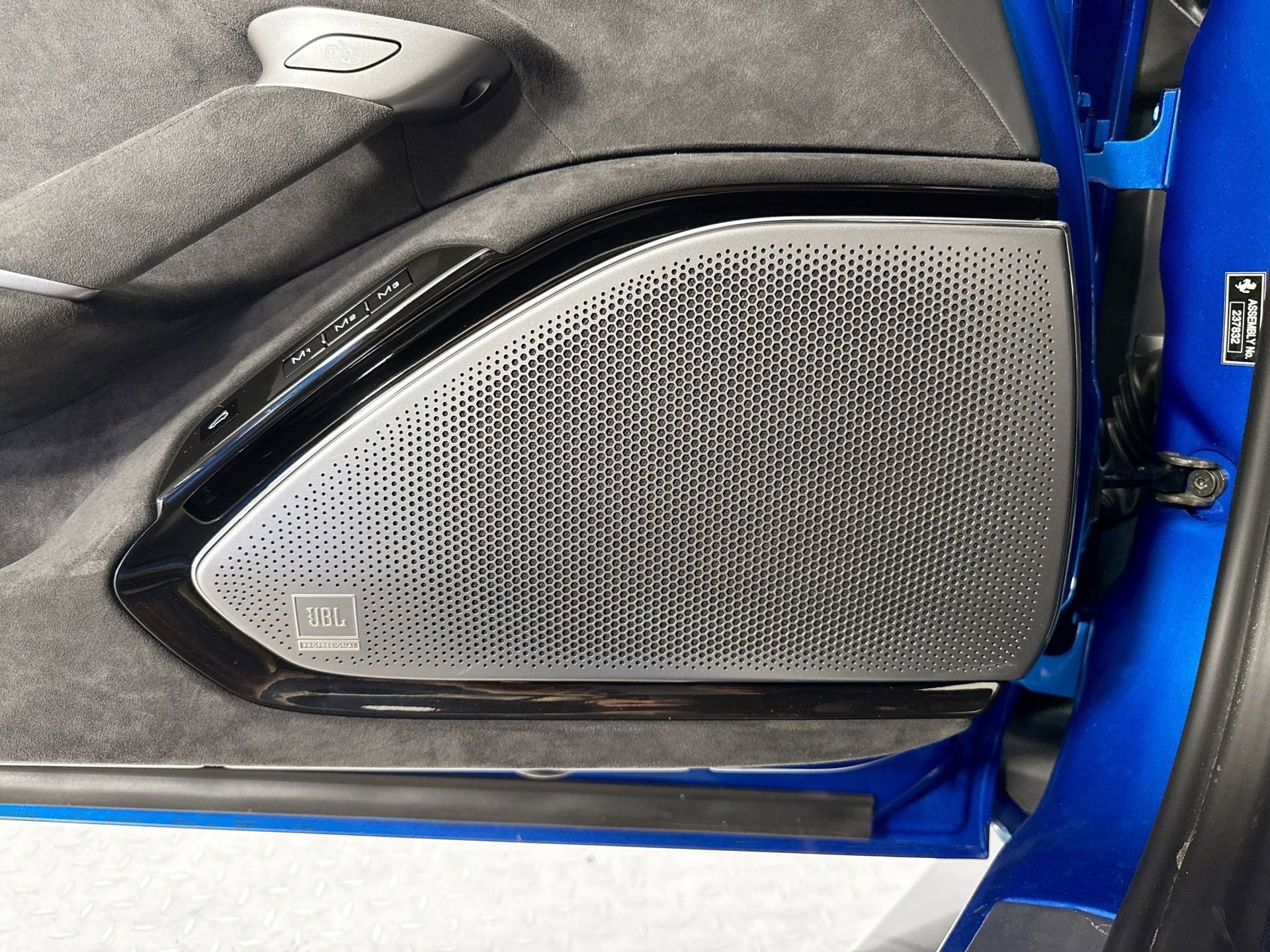 Certified 2025 Ferrari Roma Spider image 17