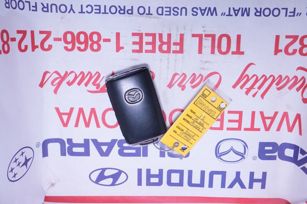 Used 2023 MAZDA MAZDA3 s AWD/4WD image 41