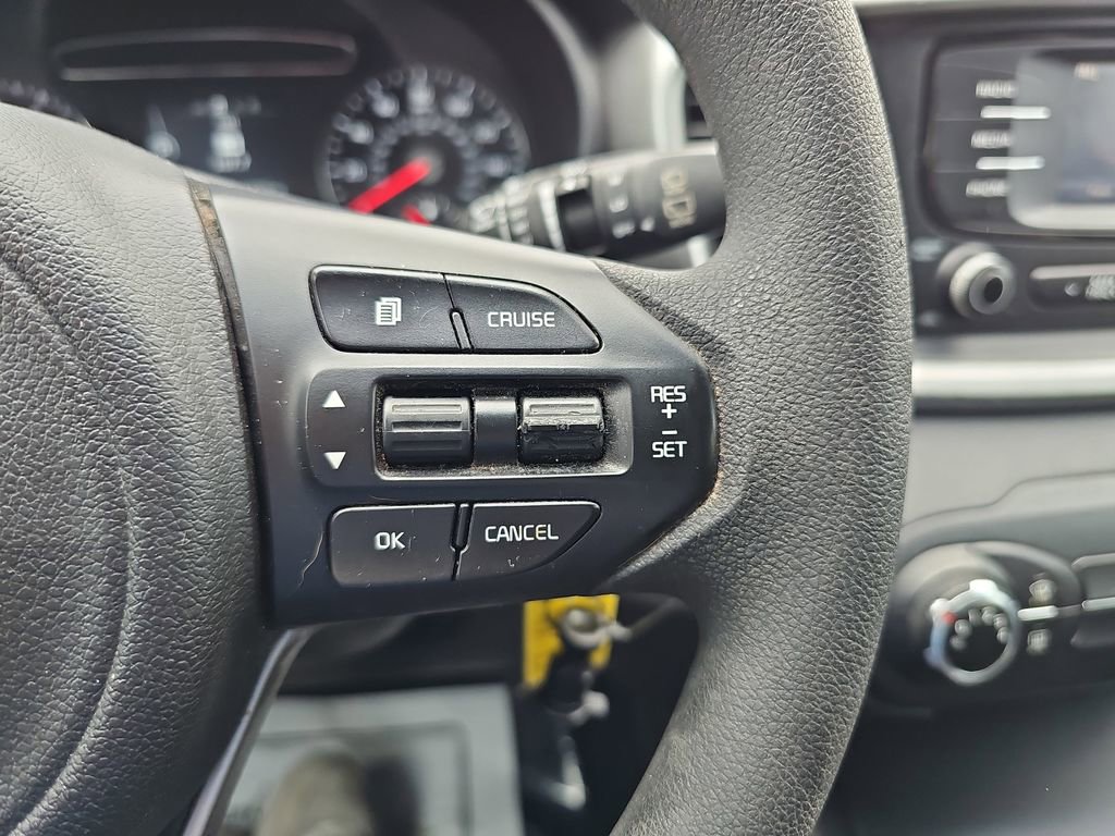Used 2017 Kia Sorento FWD image 22