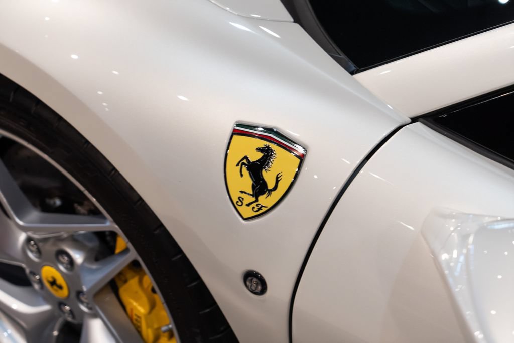 Certified 2023 Ferrari F8 Tributo RWD image 12