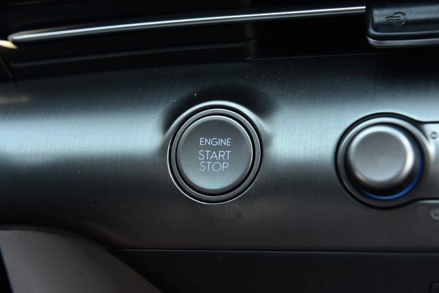 Used 2024 Hyundai Kona SEL FWD image 18