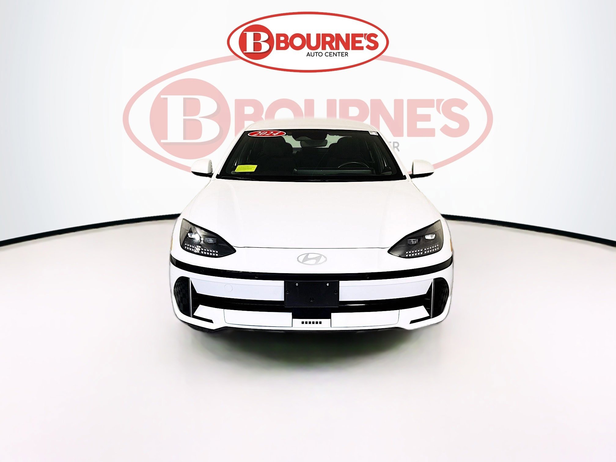 Used 2024 Hyundai Ioniq 6 SE AWD/4WD image 5