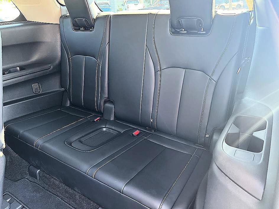 Used 2023 INFINITI QX60 Luxe w/ Cargo Package AWD/4WD image 30