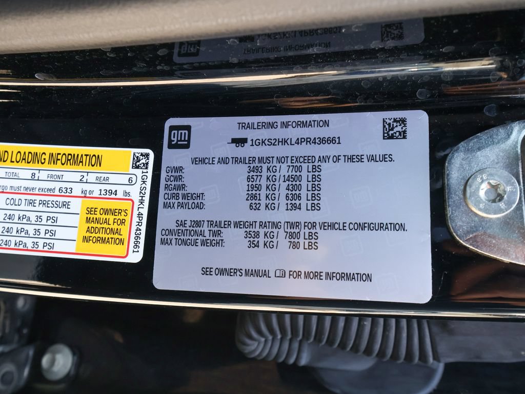 Used 2023 GMC Yukon XL AT4 w/ AT4 Premium Plus Package AWD/4WD image 41