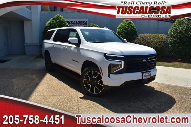 New 2026 Chevrolet Suburban RST w/ RST Capability Package AWD/4WD image 1