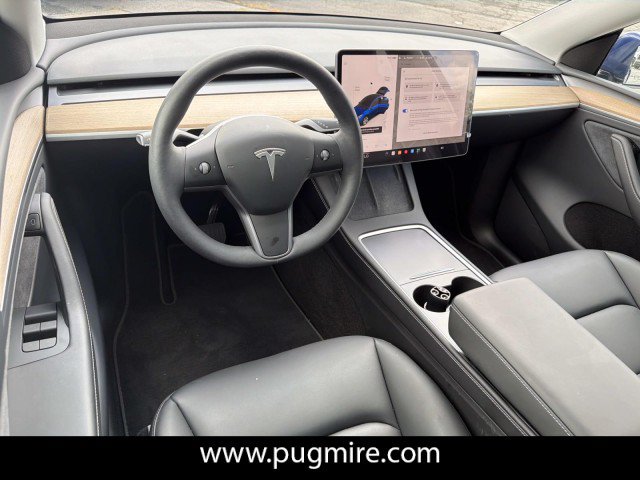 Used 2024 Tesla Model Y Long Range AWD/4WD image 22