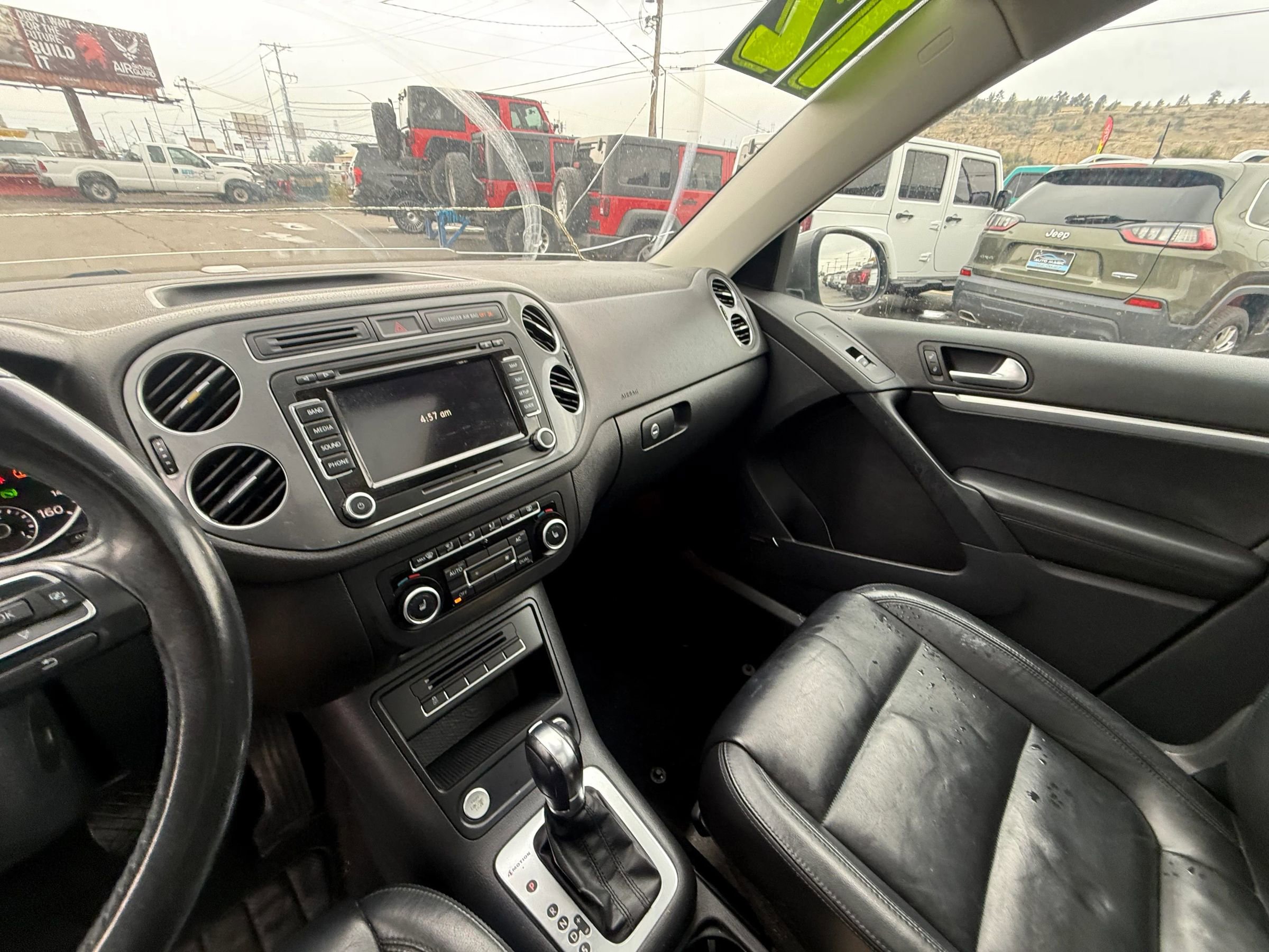Used 2012 Volkswagen Tiguan S AWD/4WD image 13