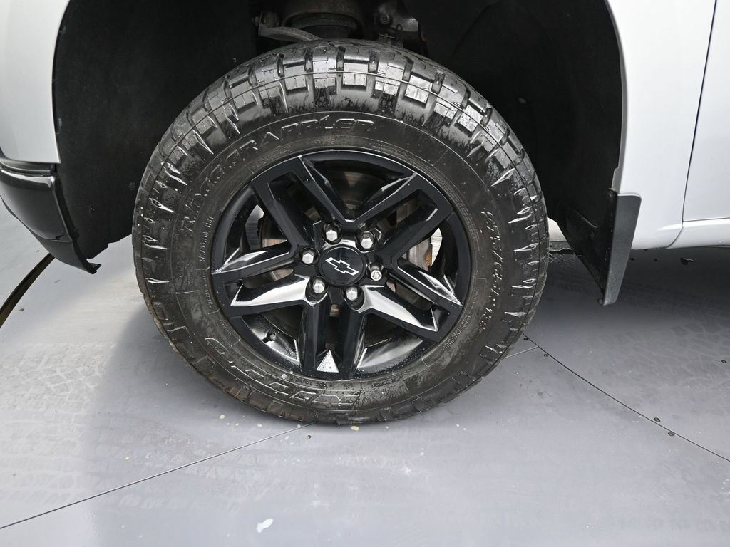 Used 2021 Chevrolet Silverado 1500 LT Trail Boss image 10