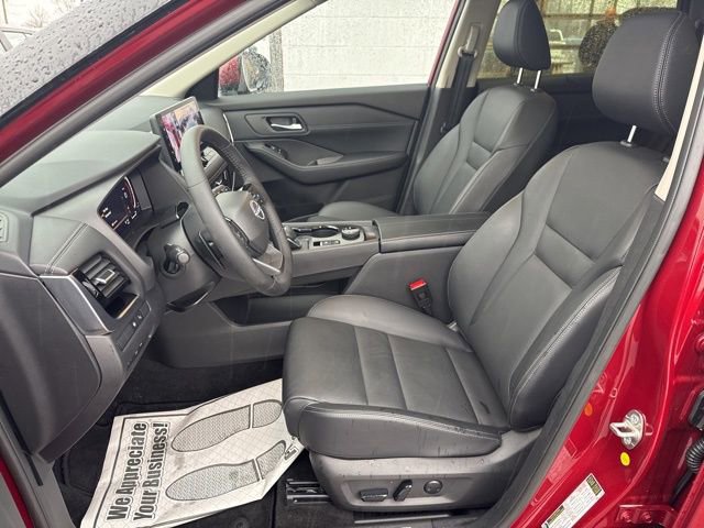 Used 2025 Nissan Rogue SL w/ Tech Package AWD/4WD image 10
