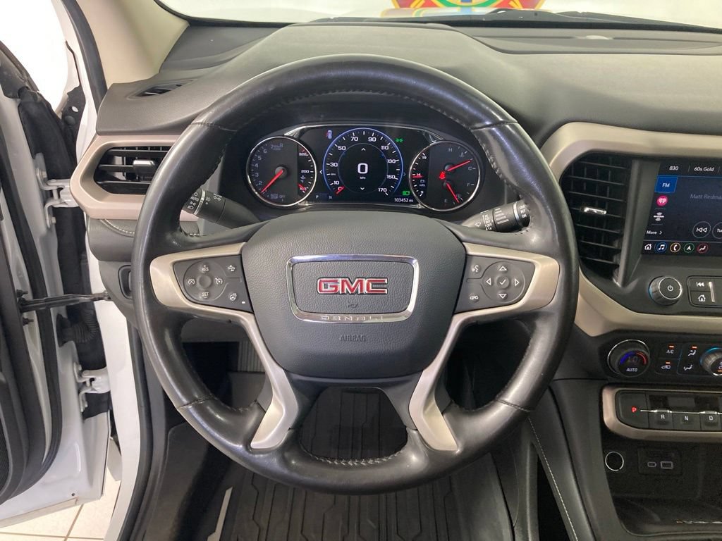Used 2021 GMC Acadia Denali w/ Denali Ultimate Package AWD/4WD image 11