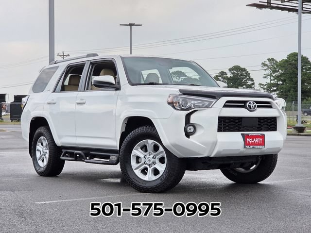 Used 2024 Toyota 4Runner SR5 AWD/4WD image 24