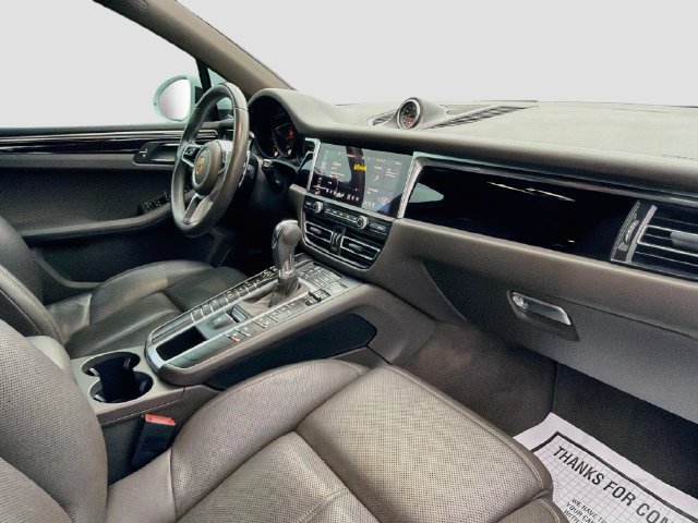 Used 2021 Porsche Macan AWD/4WD image 14